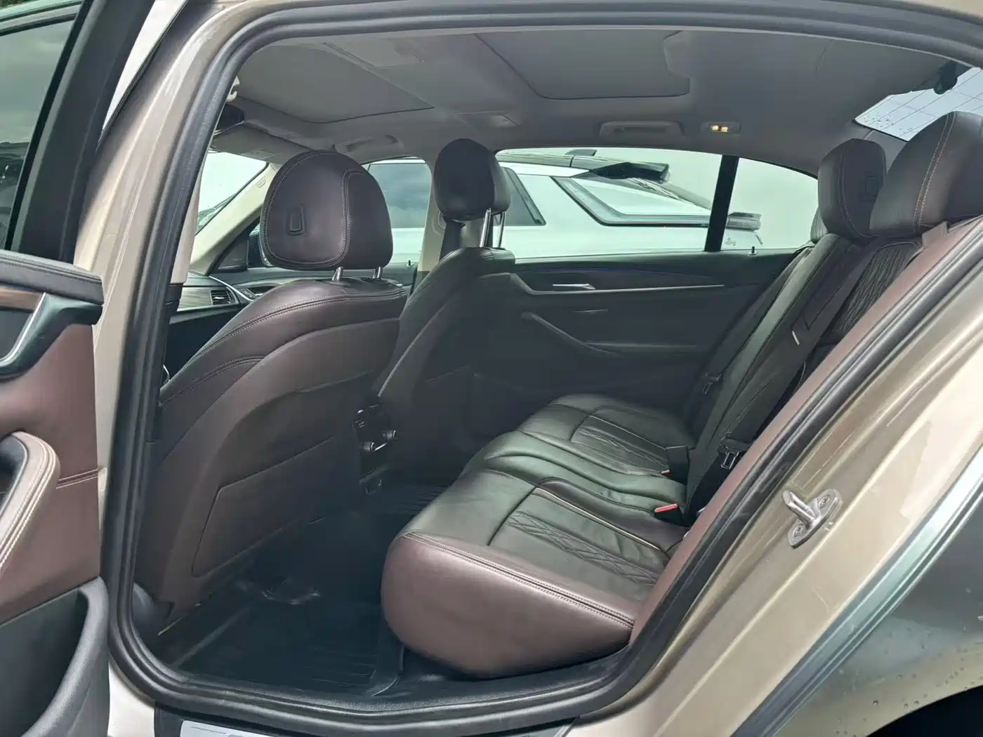 BMW 5 SERIES NEW ENERGY