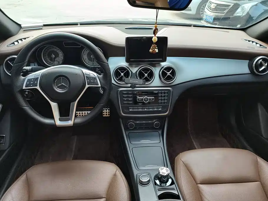 Mercedes-Benz CLA (Import) 2014 2014 CLA 260 4MATIC