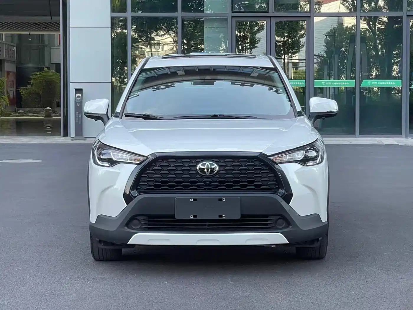 Toyota Corolla Cross 2022 2.0L Elite Edition фото 2