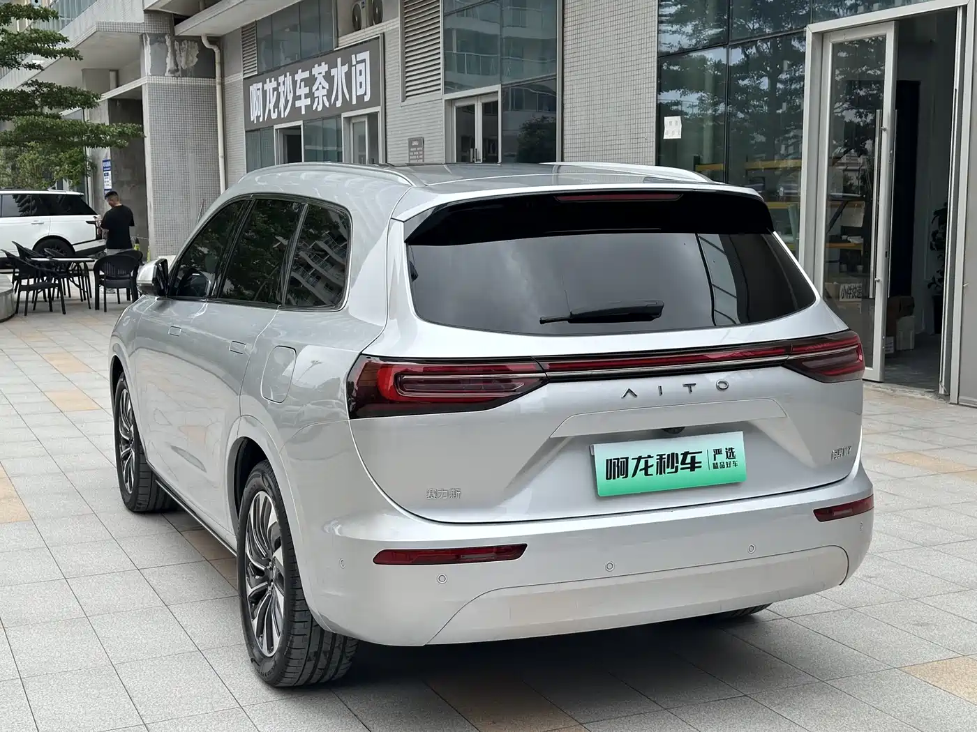 AITO Wenjie AITO M7 2024 1.5T RWD Plus 5-Seater фото 22