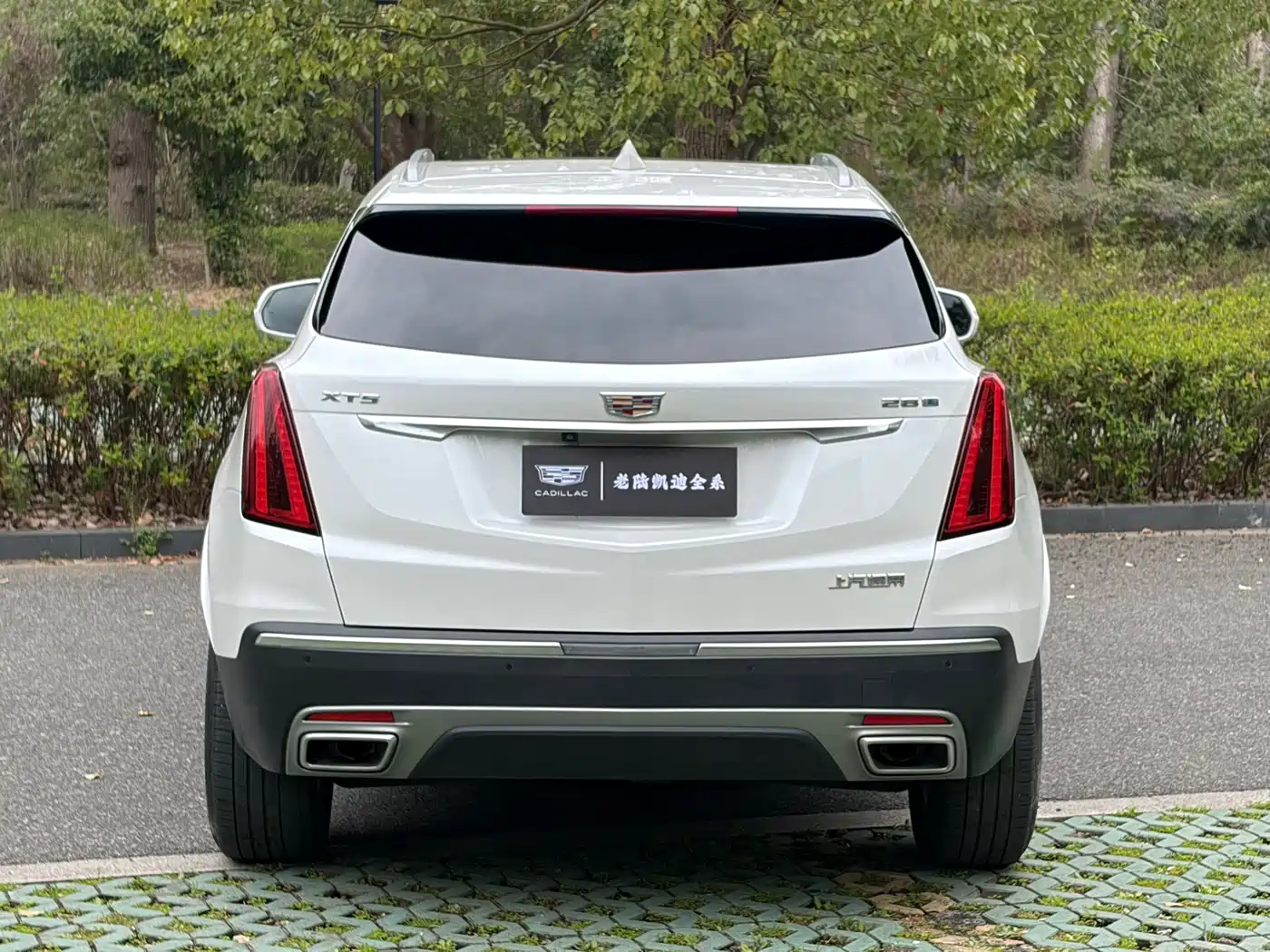Cadillac XT5 2022 2.0T 2WD Luxury фото 7