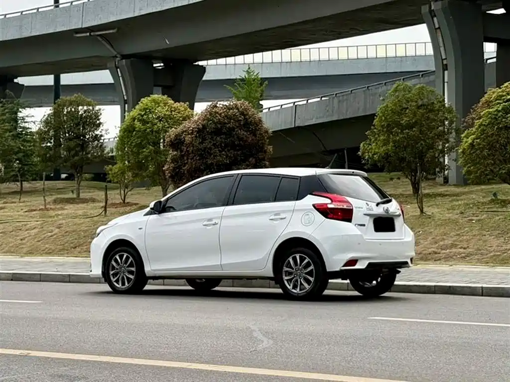 Toyota YARiS L Zhi Xuan 2020 1.5L CVT Leading Edition фото 2
