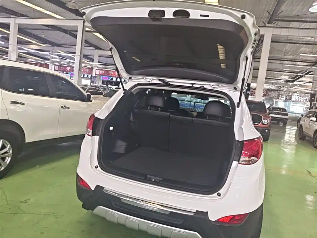 Hyundai Beijing Hyundai ix35 2015 2.0L Automatic 2WD Comfort China V фото 19