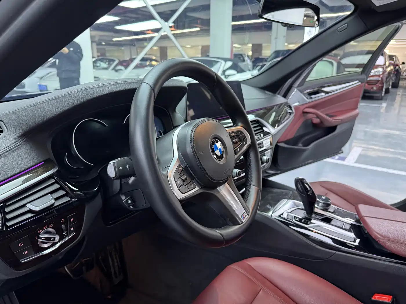 BMW 5 Series 2018 530Li Leading M Sport Package фото 7