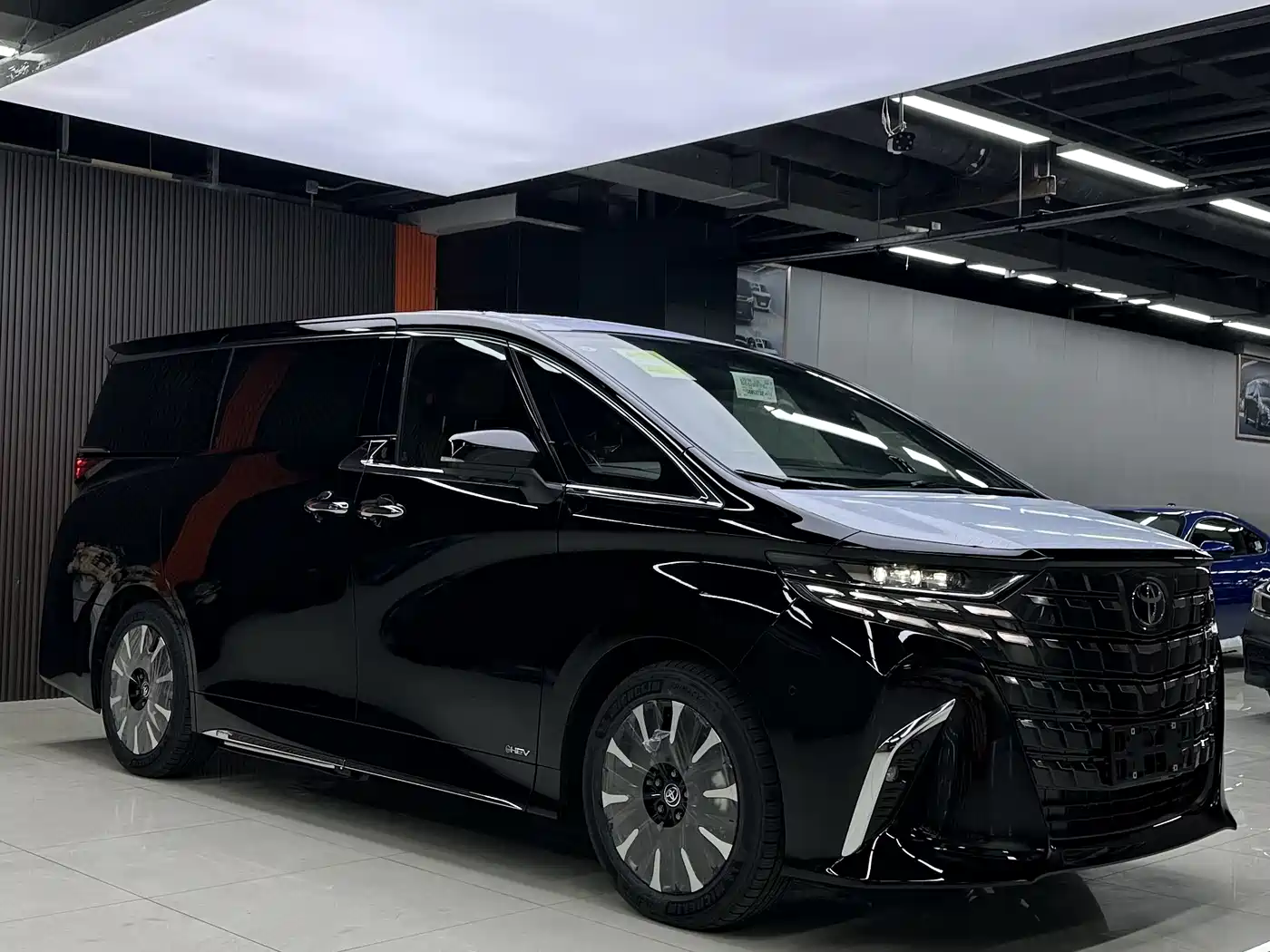 Toyota Alphard 2024 Hybrid 2.5L Ultimate Enjoyment Edition