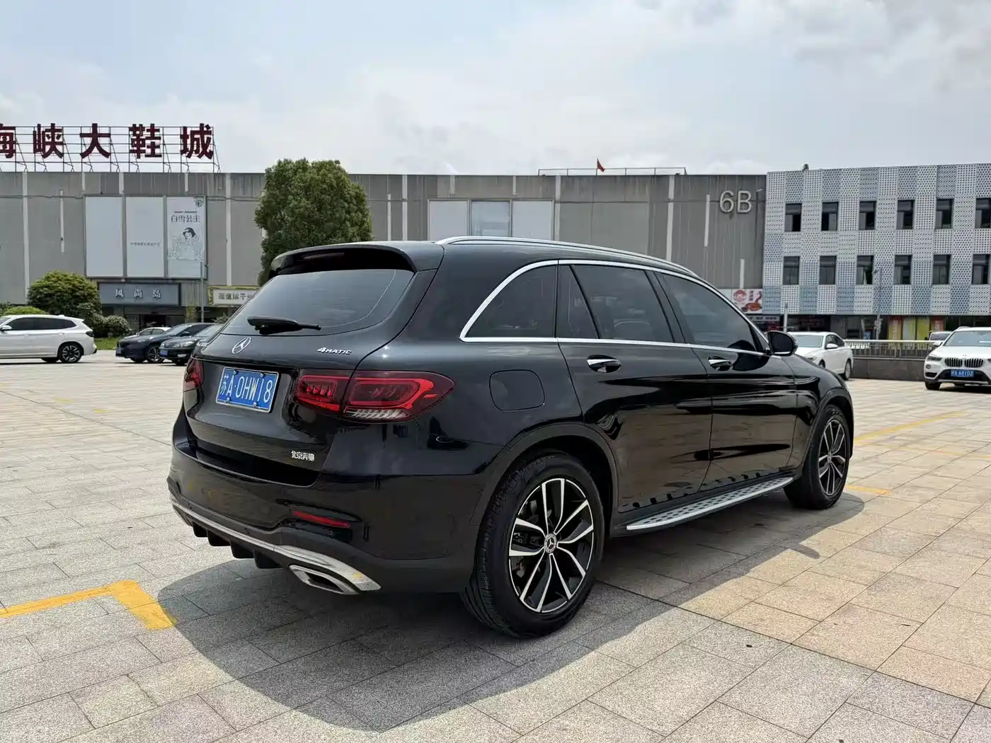 Mercedes-Benz GLC 2021 GLC 300 L 4MATIC Sporty фото 7