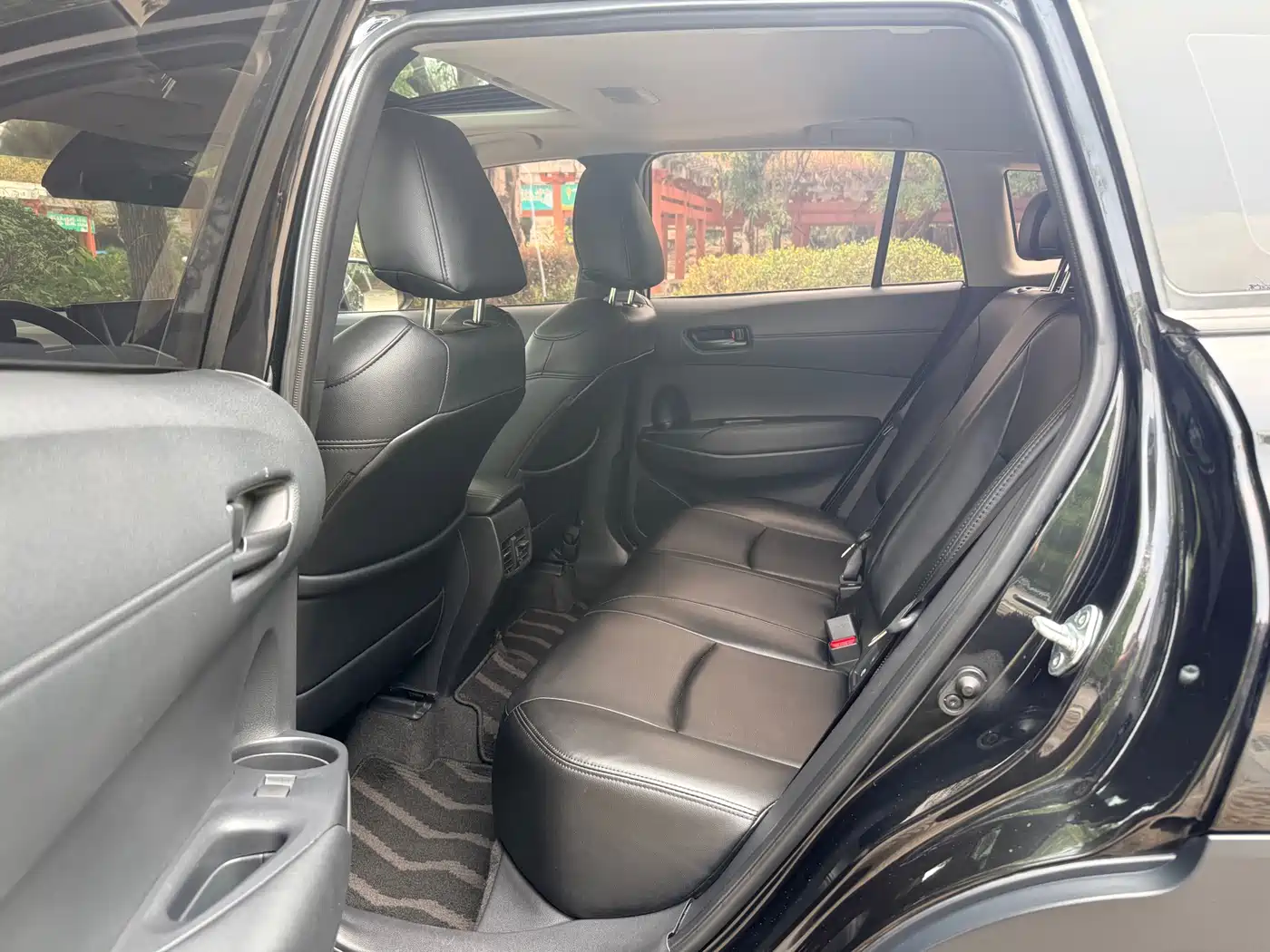 Toyota Corolla Cross 2023 2.0L Elite Edition фото 6
