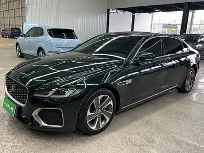 Jaguar XFL