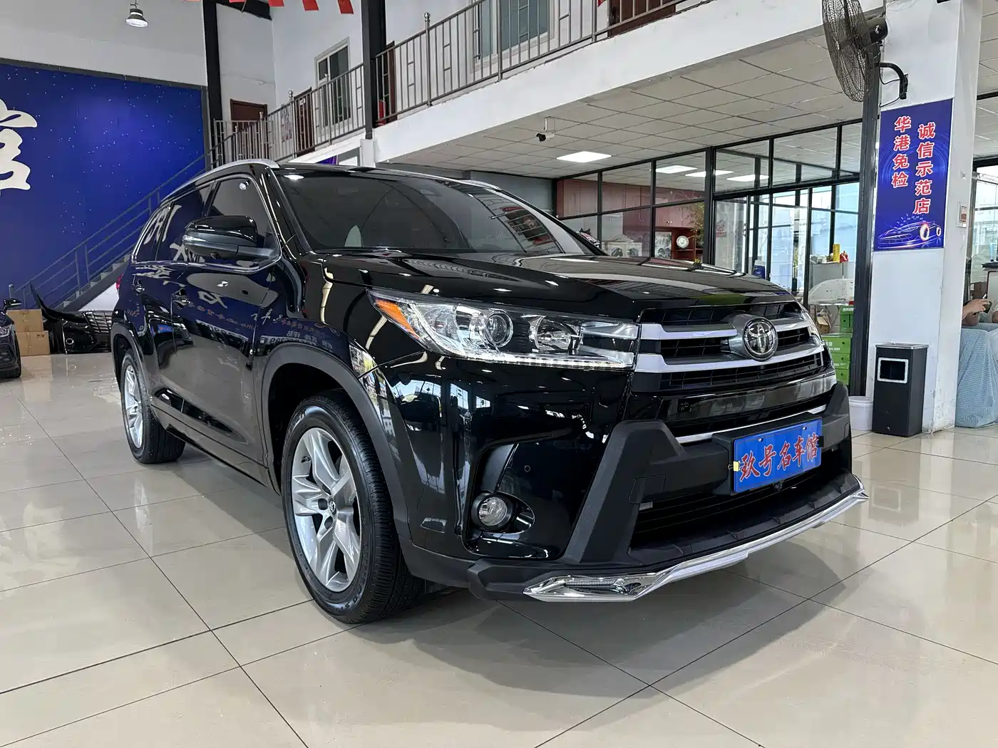 Toyota Highlander 2021 2.0T AWD Luxury 7-Seater фото 3