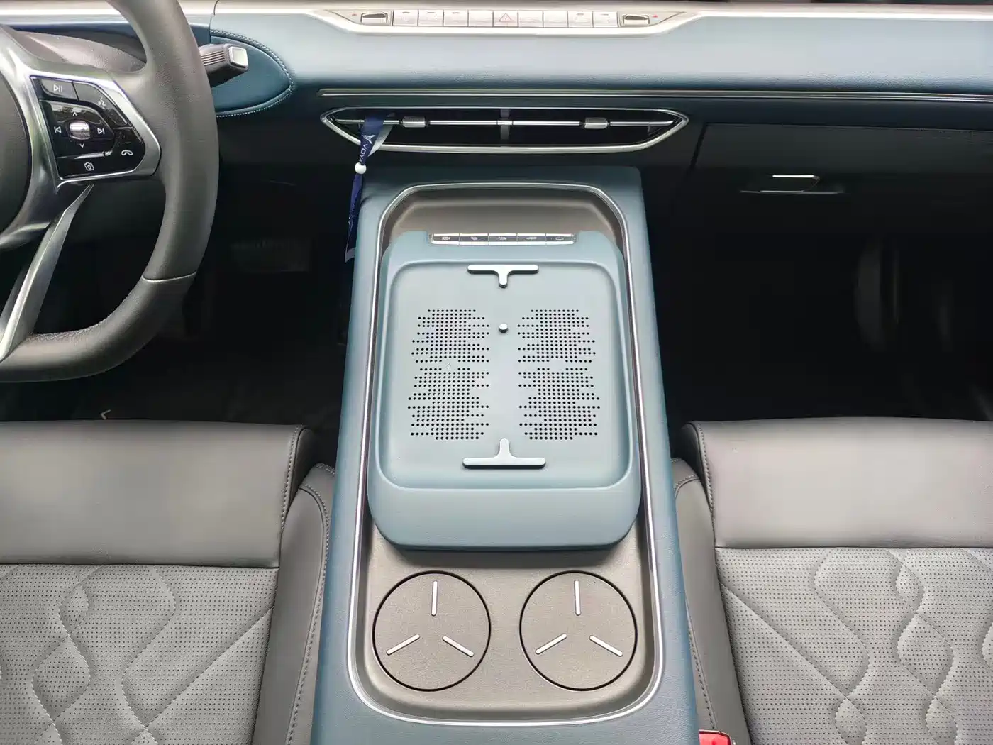 Voyah Auto VOYAH FREE 2024 Ultra Long Range Intelligent Driving Edition фото 18