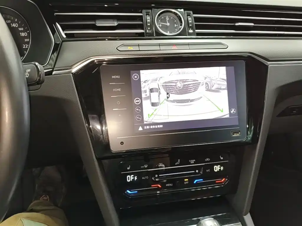 Volkswagen Magotan 2020 330TSI DSG Luxury фото 13