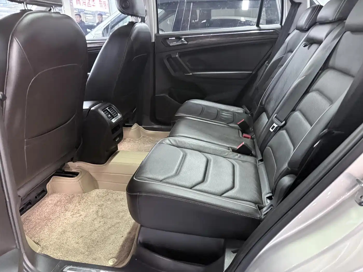Volkswagen Tiguan L 2017 380TSI Automatic 4WD Flagship Edition фото 13