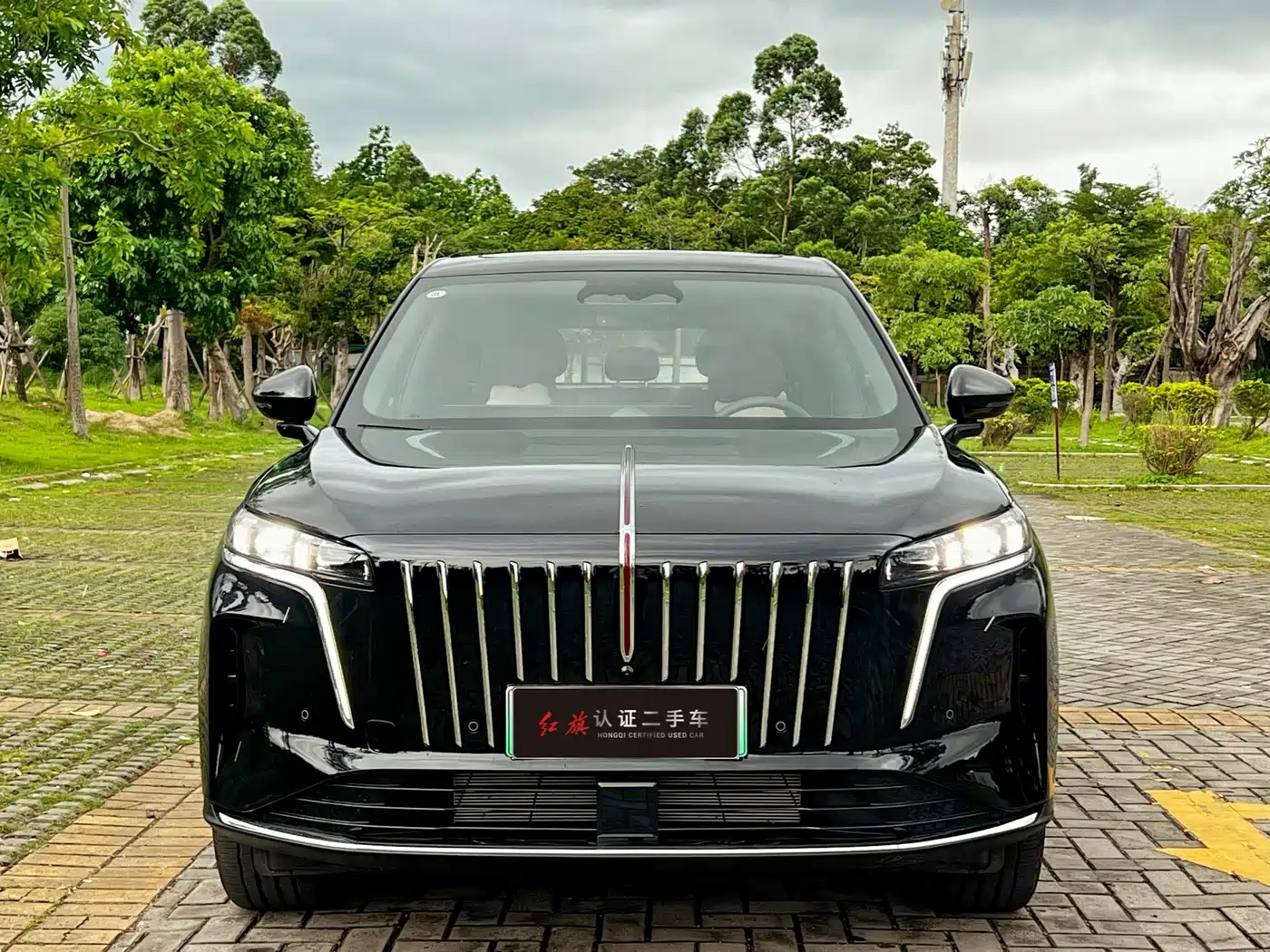 Hongqi HS6 PHEV 2026 Model 220 Intelligent Hybrid Edition фото 2