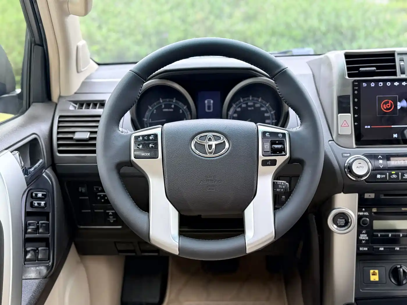 Toyota Prado 2010 4.0L Automatic TX-L фото 12
