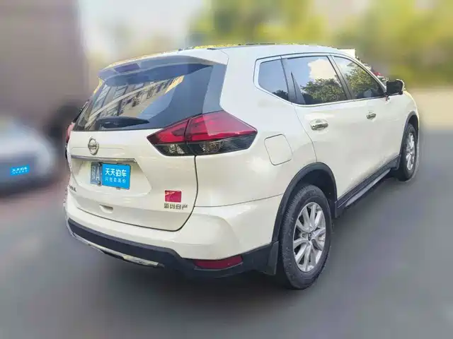 Nissan X-Trail 2021 2.0L CVT 2WD XL ITS Comfort Commemorative Edition — фото 2