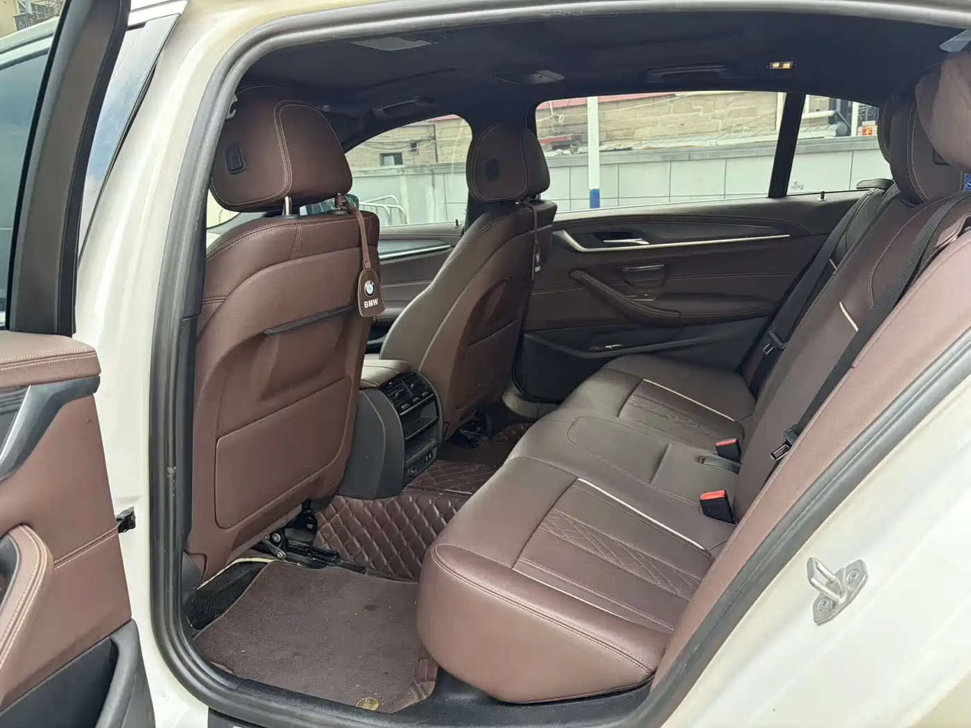 BMW 5 Series 2022 530Li Leading M Sport Package фото 5