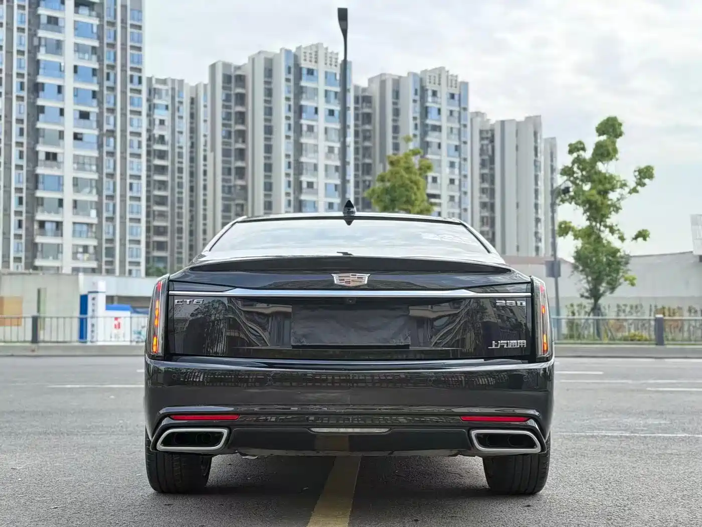 CADILLAC CT6