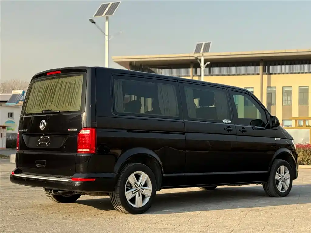 Volkswagen Caravelle 2019 2.0TSI 4WD Luxury 7-seater фото 8