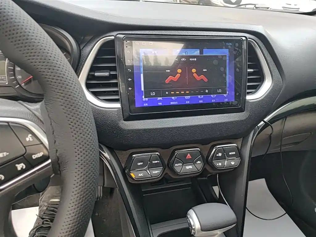 GAC Trumpchi Trumpchi GS4 2017 235T Automatic 2WD Luxury Smart Connected Edition фото 13