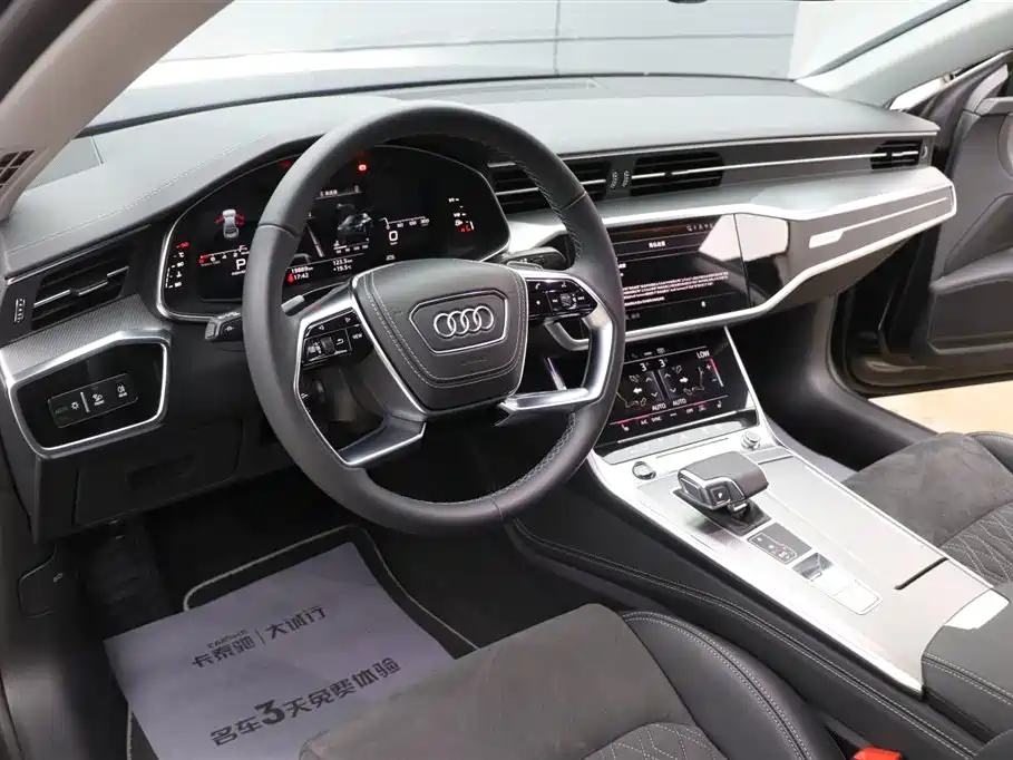 Audi A7L 2024 45 TFSI quattro Premium Luxury фото 14