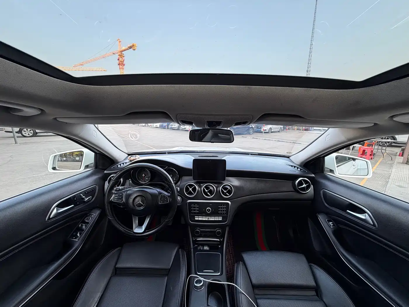 Mercedes-Benz GLA 2018 GLA 200 Dynamic фото 8