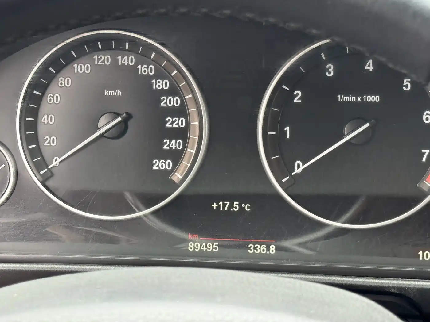 BMW 5 Series 2014 525Li Luxury Design Package фото 9