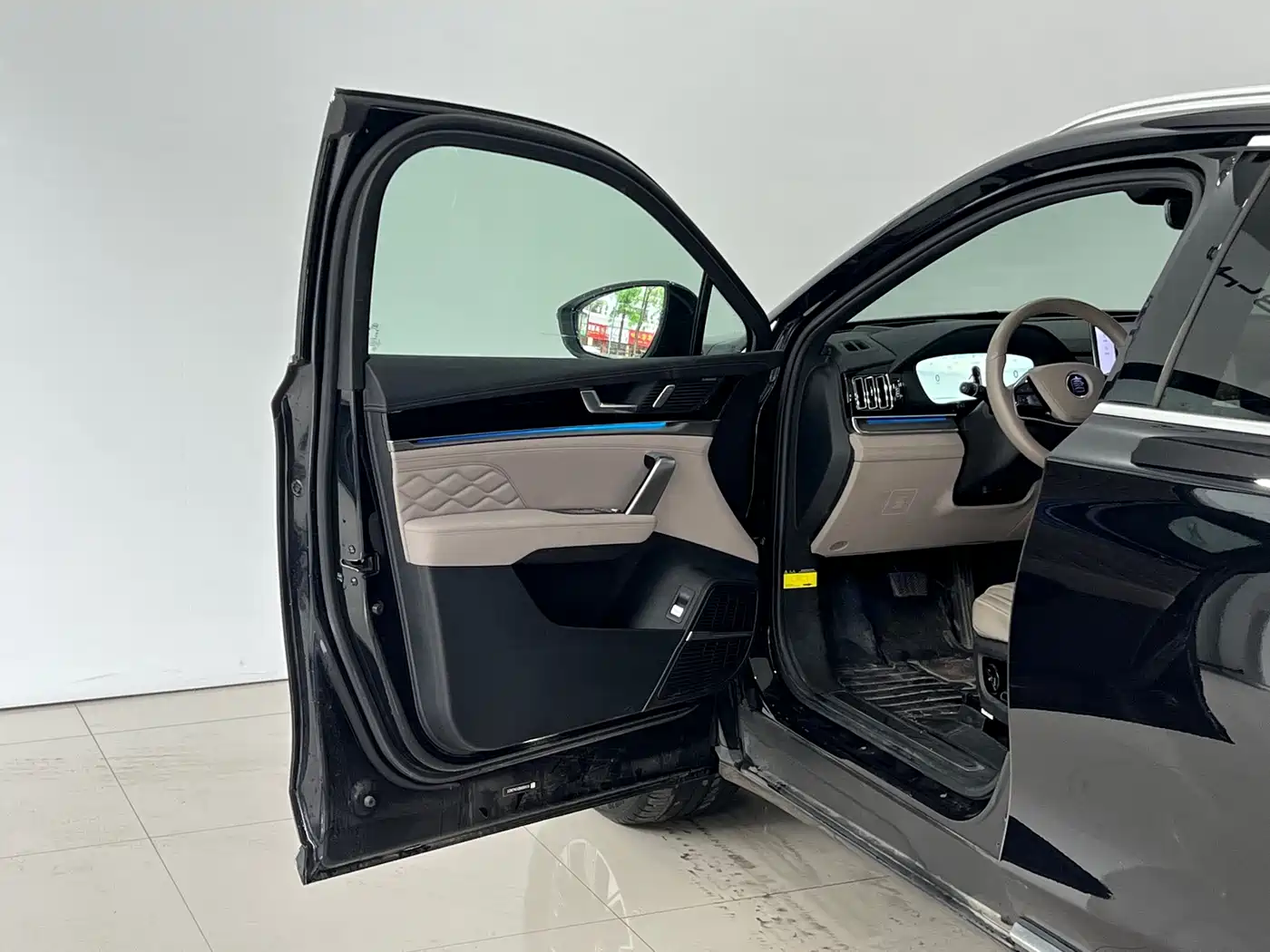 BYD Tang New Energy 2024 Model DM-i Glory Edition 112KM Flagship Type фото 15