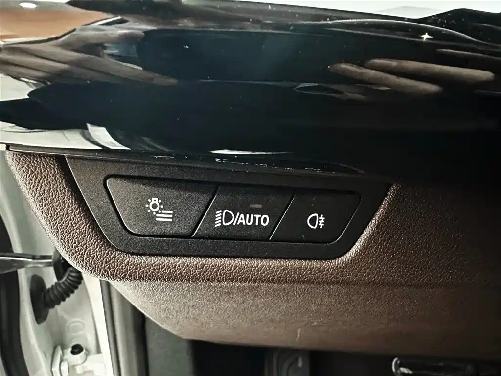 BMW X1 2023 sDrive20Li X Design Package фото 18