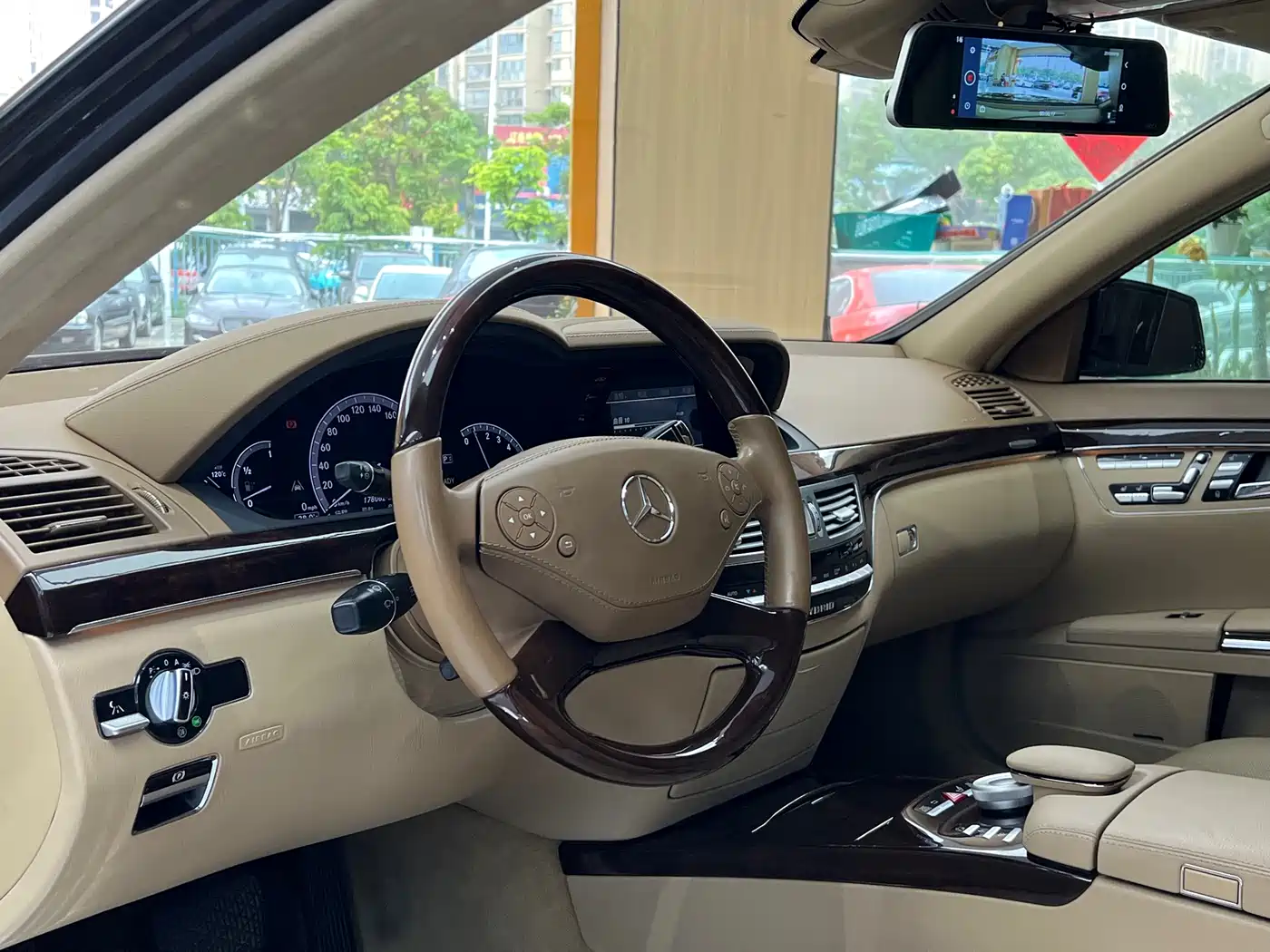 Mercedes-Benz S-Class 2012 S 400 L HYBRID Grand Edition фото 22