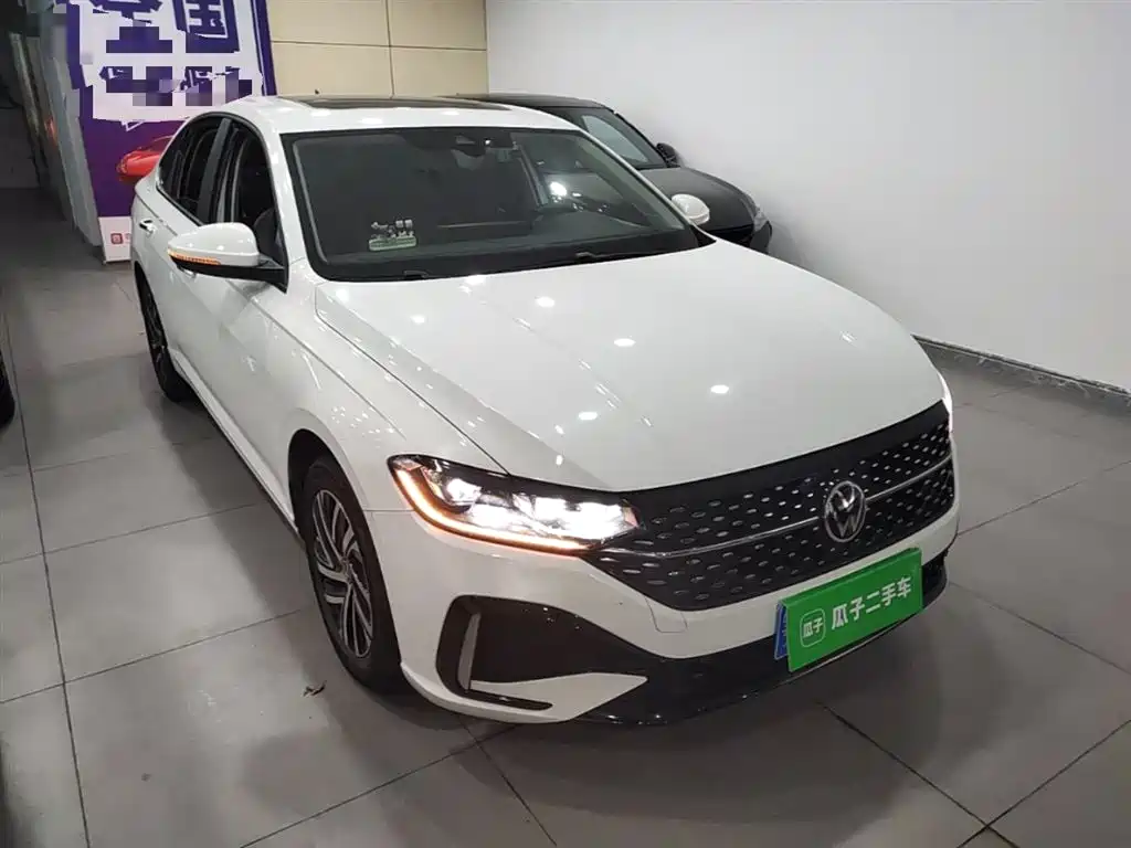Volkswagen Lavida 2024 Model 1.5L Automatic Starlight 5 Million Edition фото 4