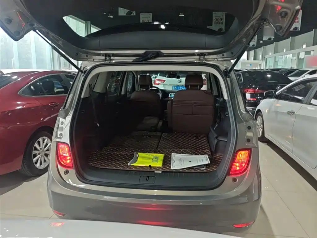 Buick GL6 2019 18T 6-seat Connected Luxury China VI фото 19