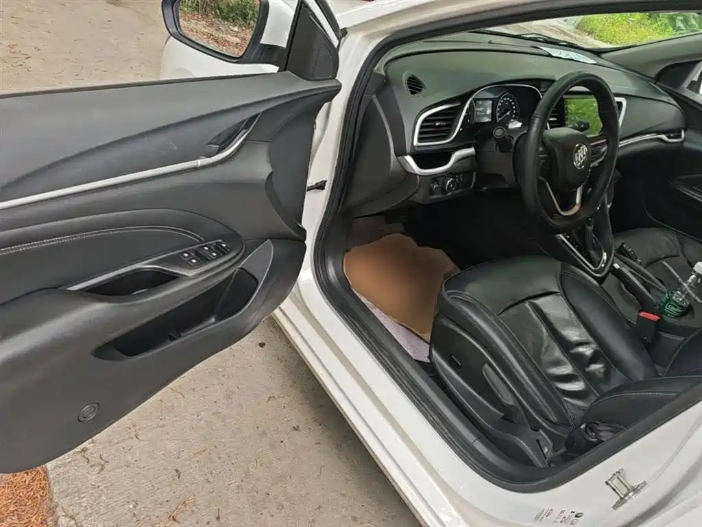 Buick Excelle 2015 18T Dual-Clutch Luxury фото 16