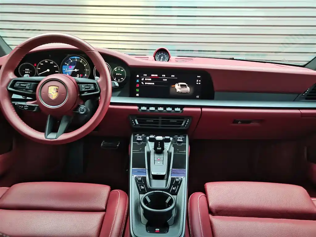Porsche 911 2023 Carrera 3.0T фото 9