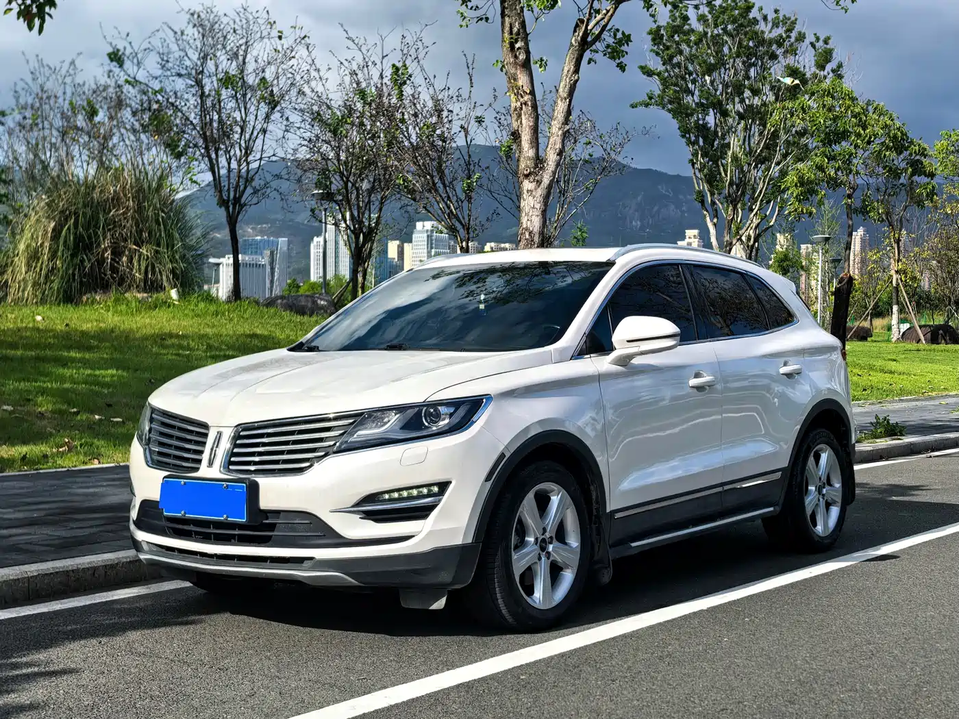 LINCOLN MKC