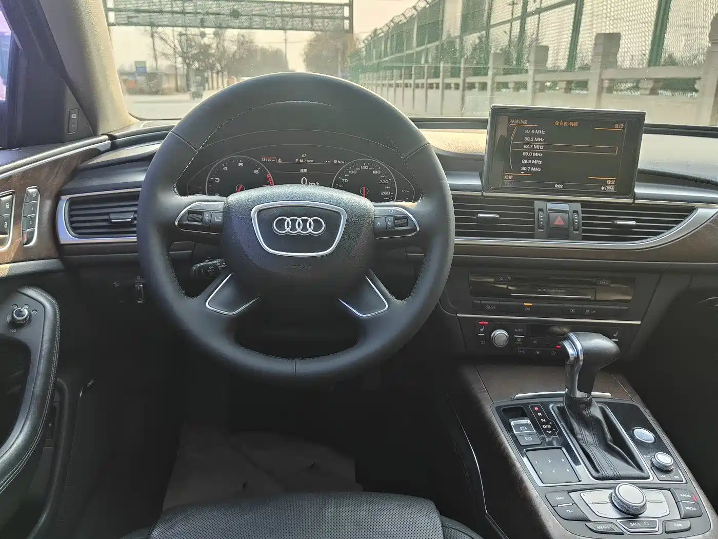 Audi A6L 2012 50 TFSI quattro Luxury фото 7