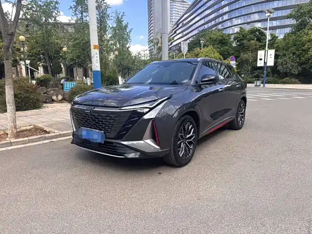 CHANGAN CHANGAN AUCHAN Z6