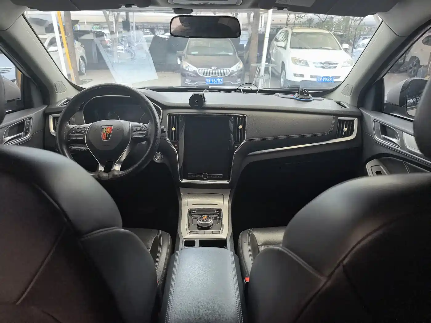 ROEWE RX5 NEW ENERGY