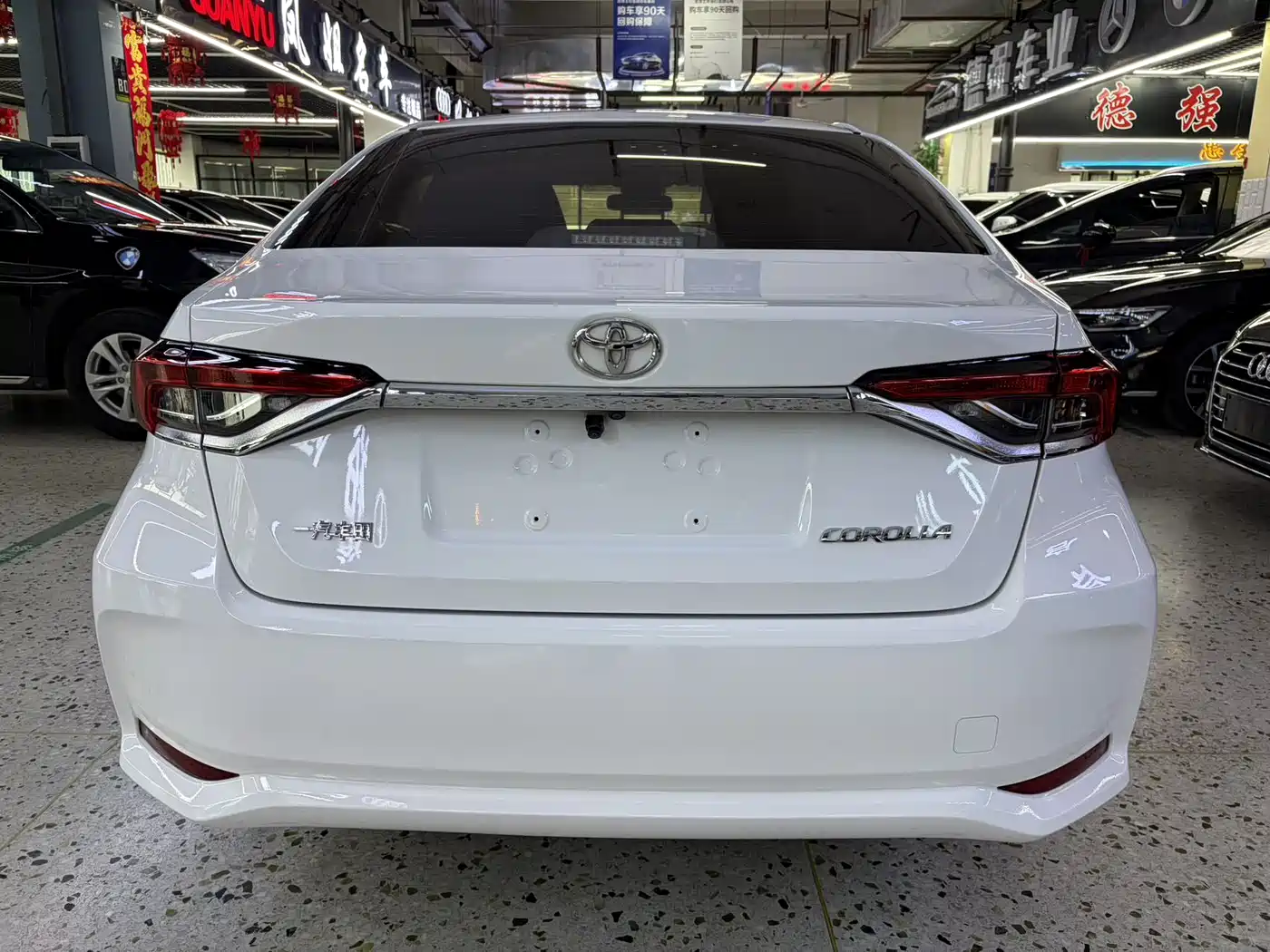Toyota Corolla 2021 TNGA 1.5L CVT Elite Edition фото 5