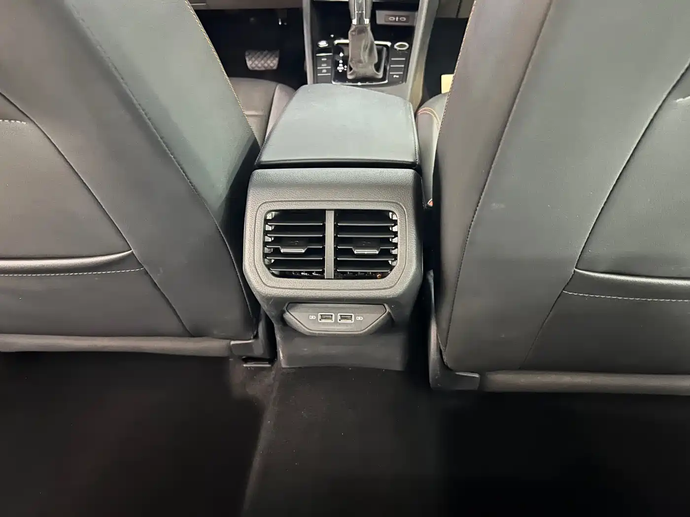 Volkswagen Bora 2023 200TSI DSG Yuexing PRO Edition фото 18