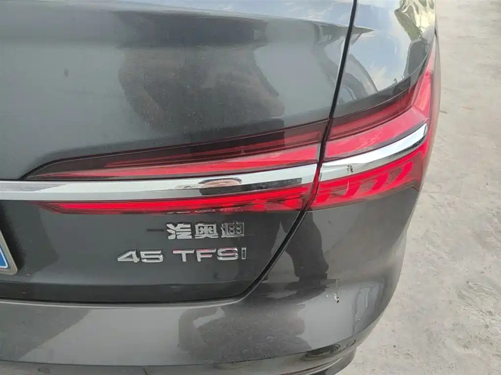 Audi A6L 2019 45 TFSI Premium Dynamic фото 8
