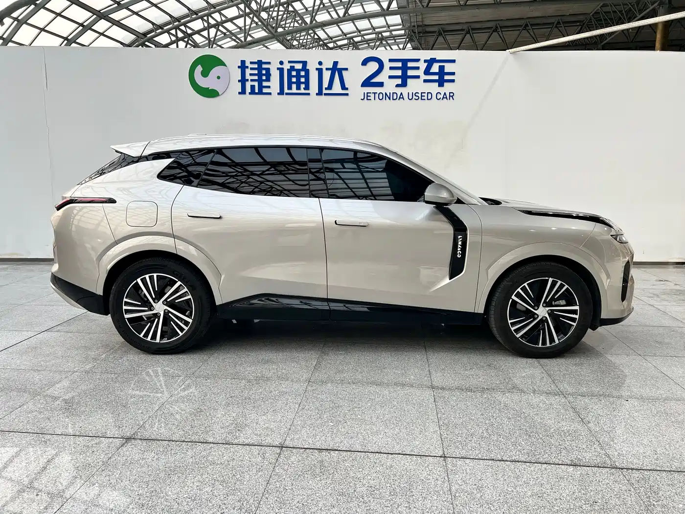 Lynk & Co 08 EM-P 2025 120km Long Range Pro фото 4