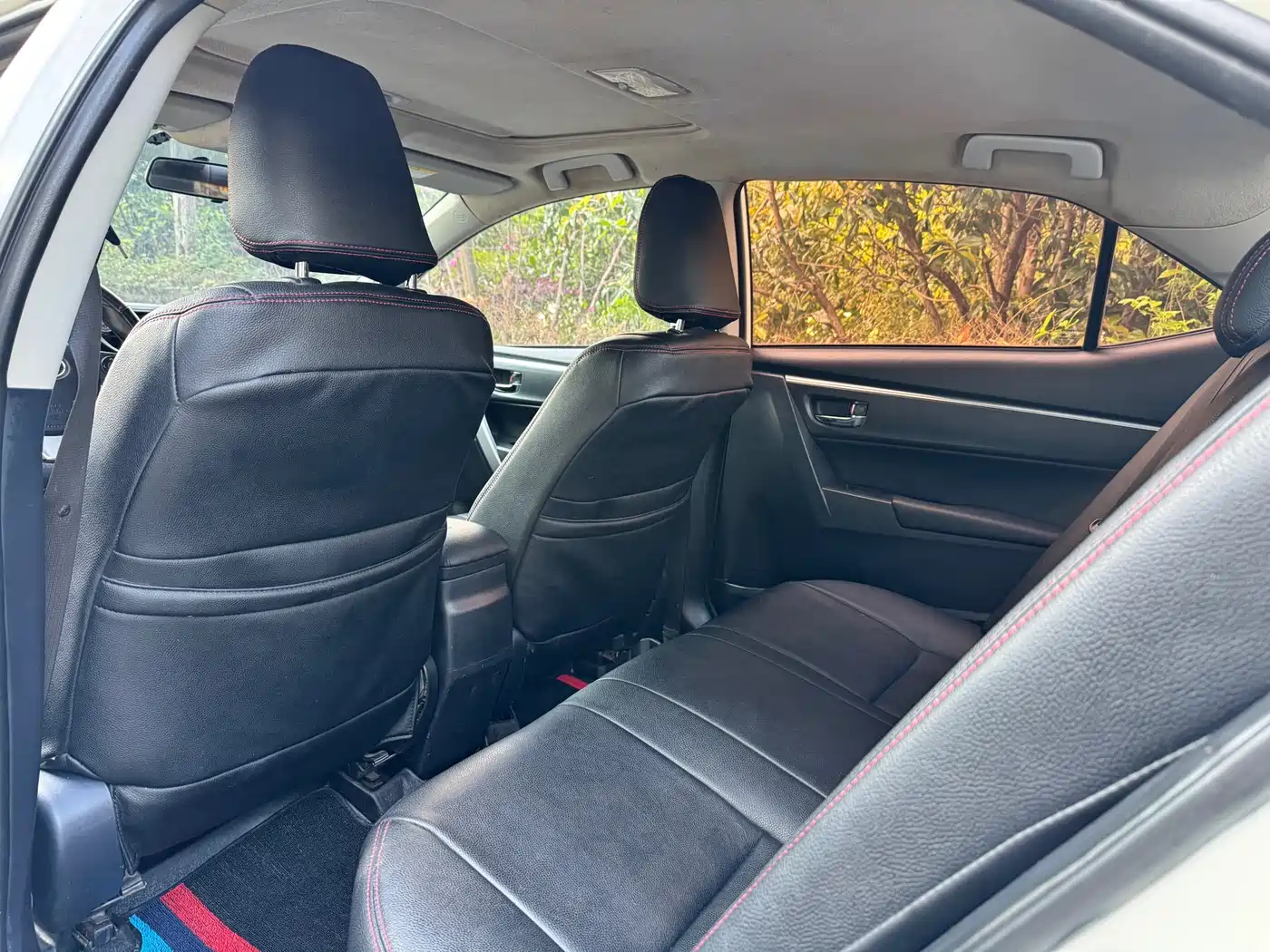 Toyota Levin 2017 Facelift Hybrid 1.8H GS E-CVT Elite Sunroof Edition China V фото 10