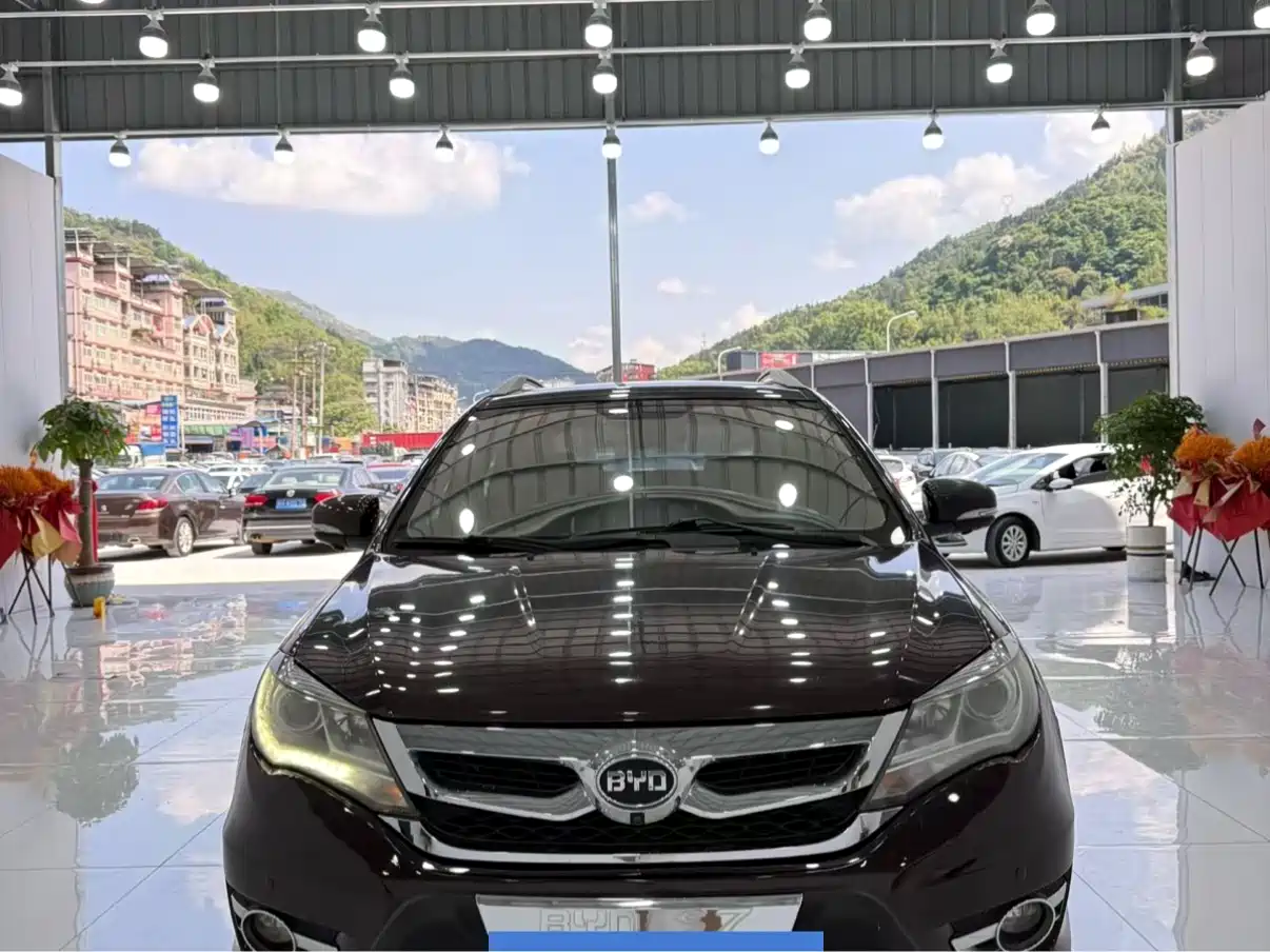 BYD S7 2015 2.0T Upgrade Automatic Premium фото 2