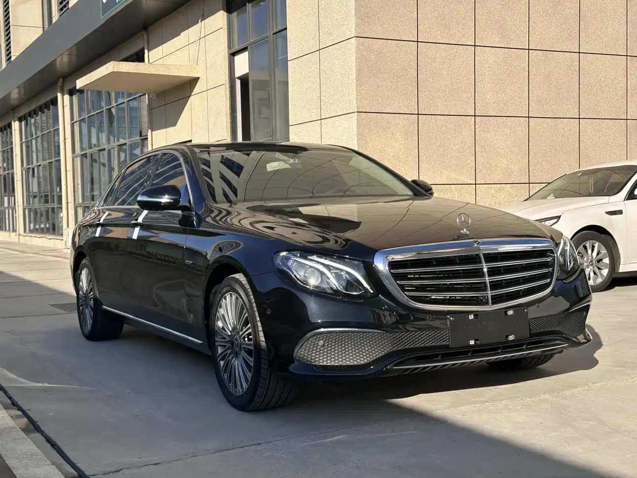 Mercedes-Benz E-Class 2020 Facelift E 300 L Exclusive фото 3