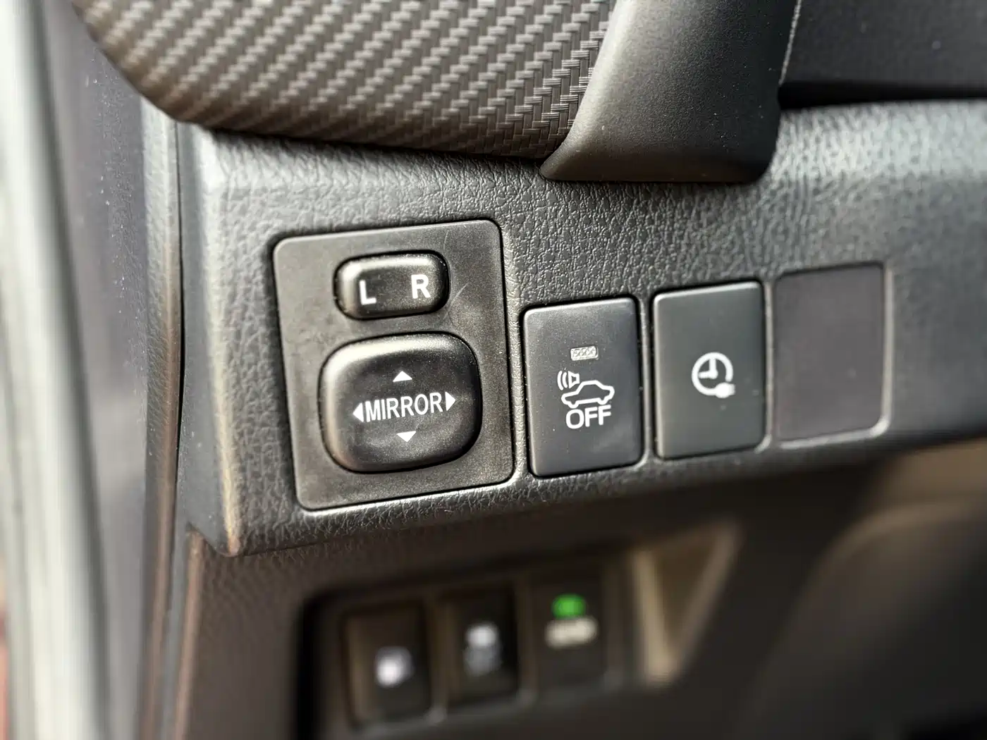 Toyota Levin Twin Engine E+ 2019 1.8PH GS E-CVT Elite Edition фото 11