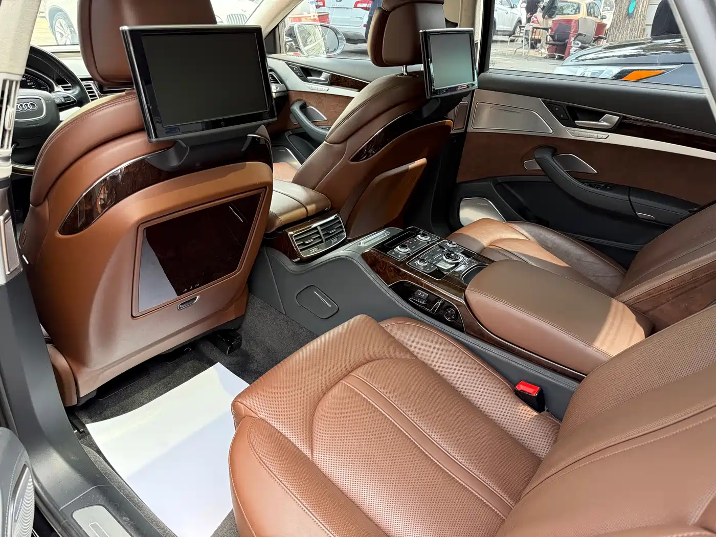 Audi A8 2014 A8L 6.3 FSI W12 quattro Flagship фото 10