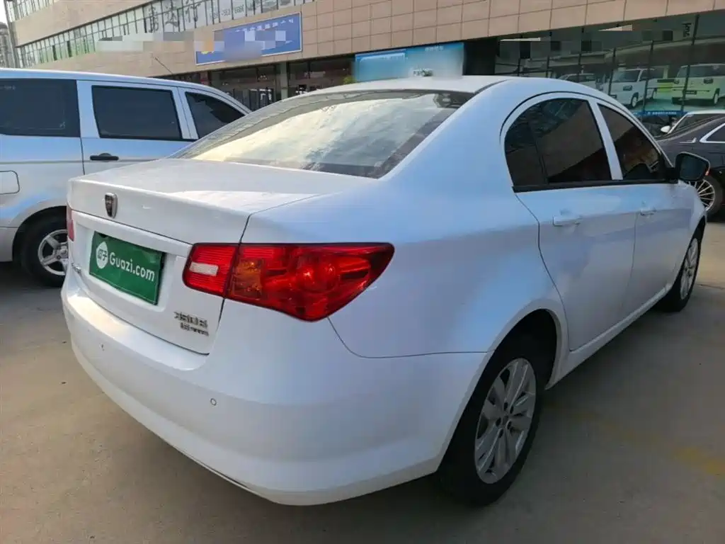 Roewe 350 2016 2015 Model 1.5L Manual Luxury Sunroof Edition