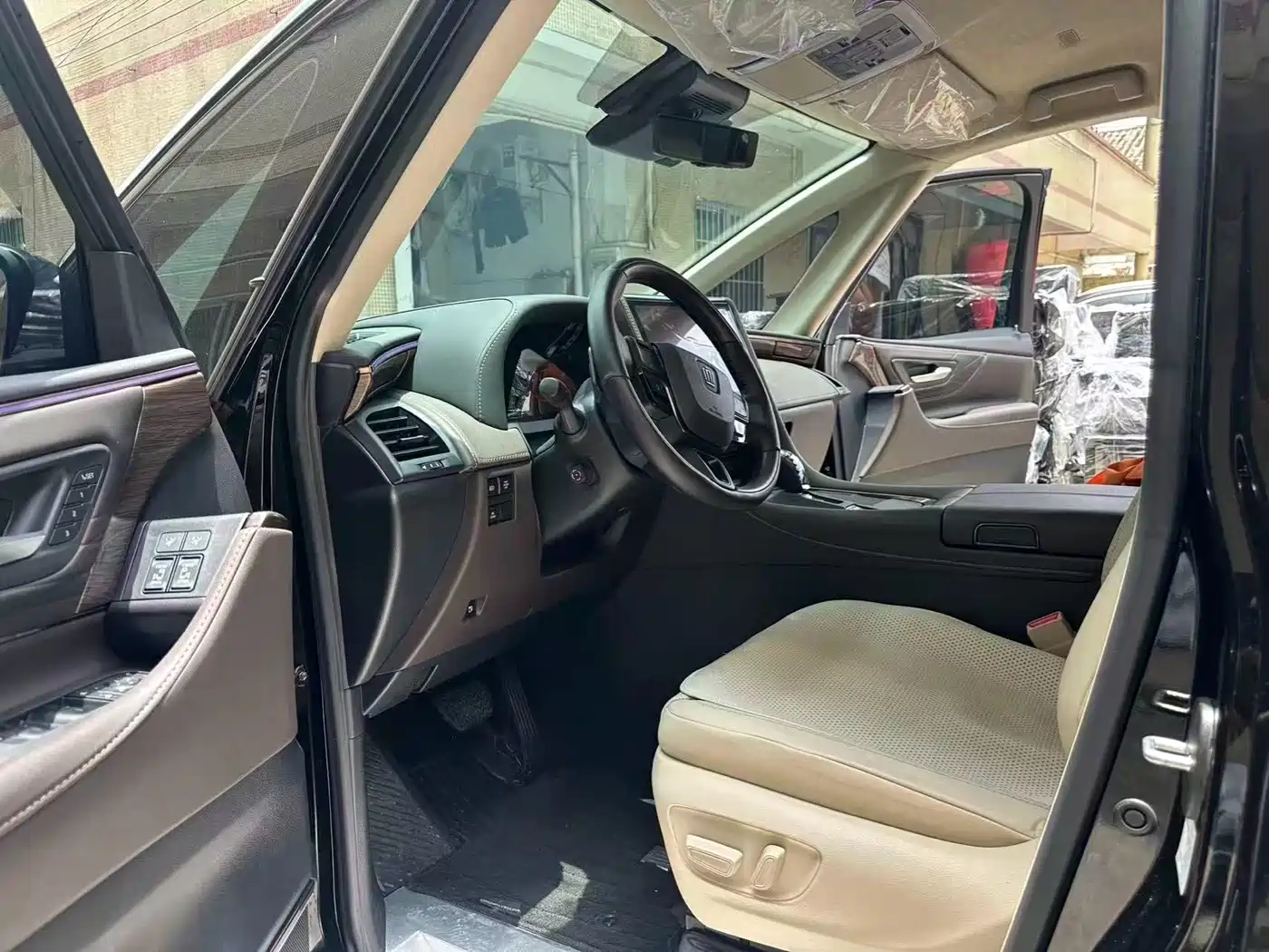 Toyota Vellfire 2026 2025 Crown Hybrid 2.5L Ink Gold Edition