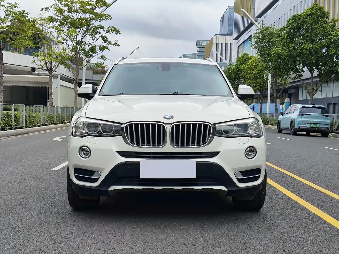 BMW X3 (Import) 2014 xDrive20i X Design Package фото 2