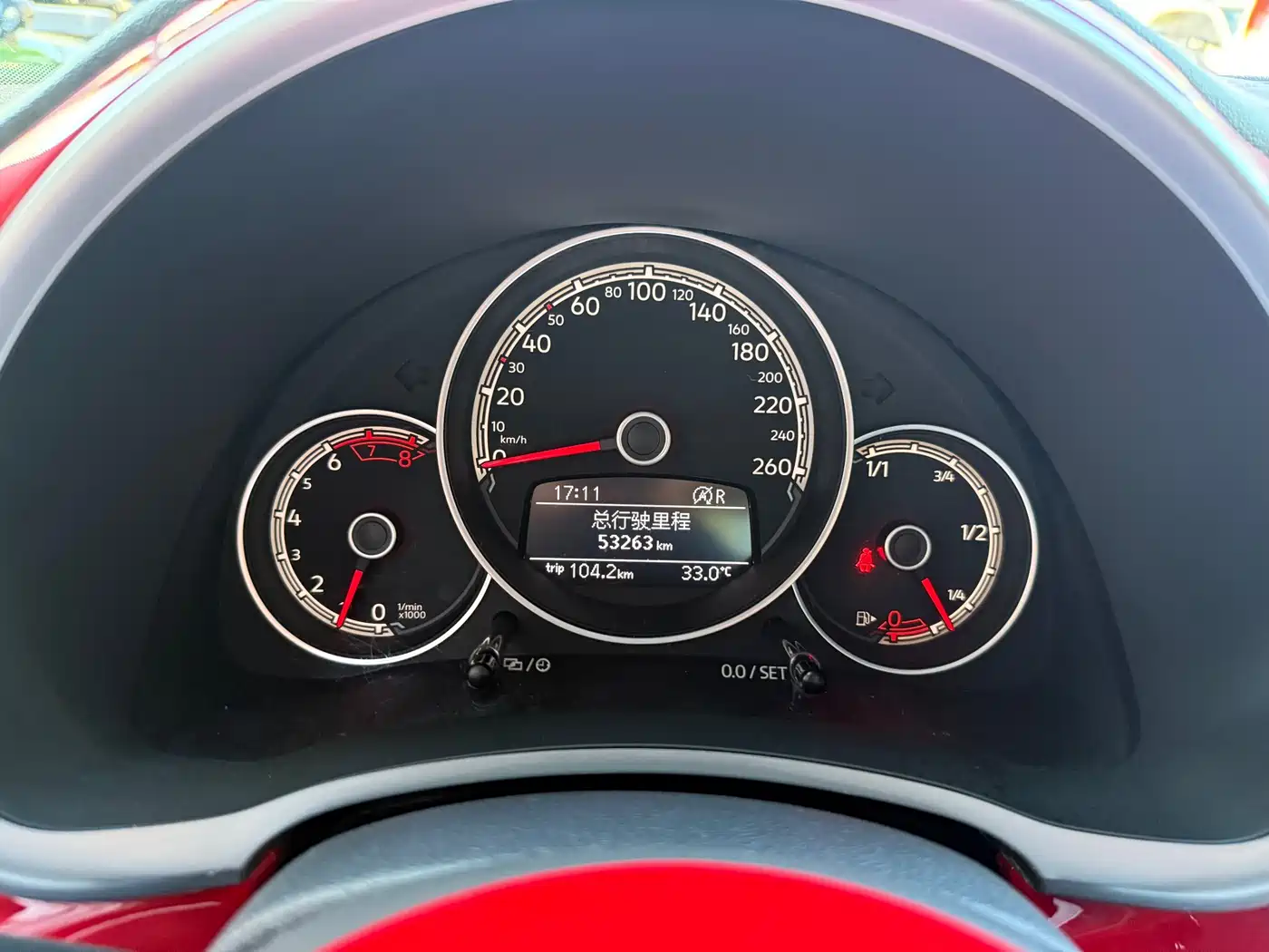 Volkswagen Beetle 2017 180TSI Style фото 13